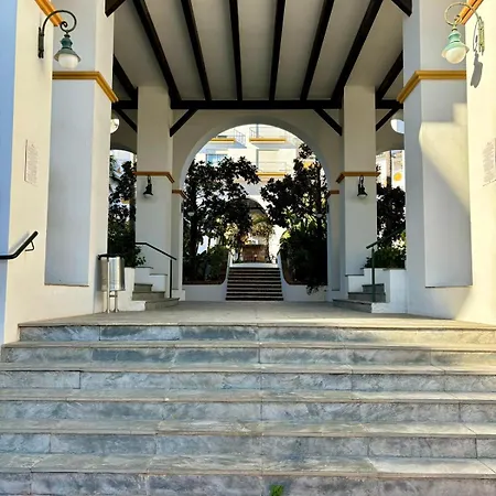 De Lujo Alanda Club